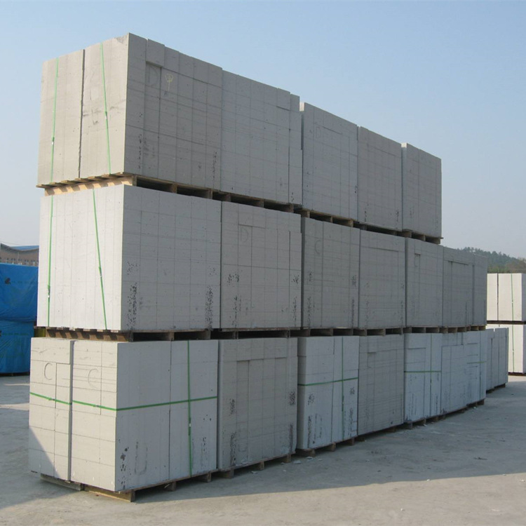 来凤宁波台州金华厂家：加气砼砌块墙与粘土砖墙造价比照分析